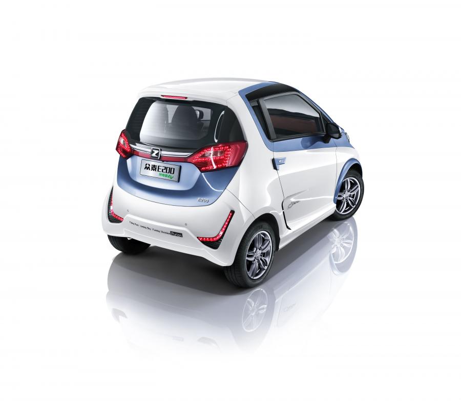  Zotye E200 2015 года  (фото 2 из 2)